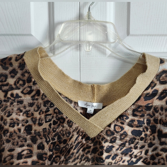 Mirror Image - Leopard Print Top Medium - NWT - Picture 5 of 10